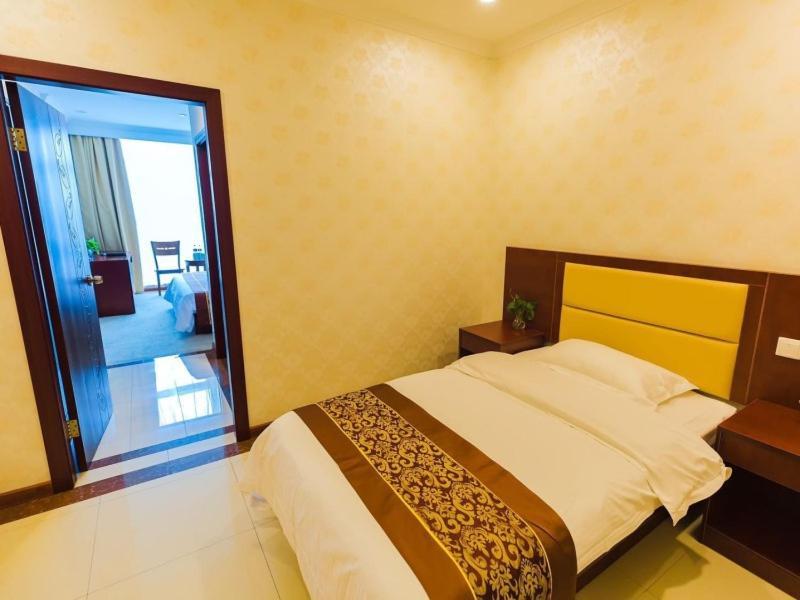 Greentree Inn Shanghai Jiading The South Of F1 Circuit Fangtai Hardware Market Express Hotel Ngoại thất bức ảnh