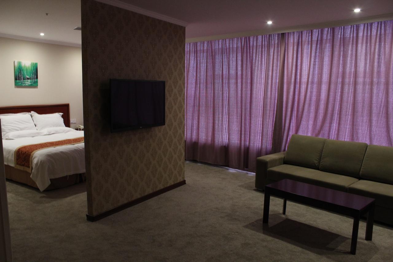 Greentree Inn Shanghai Jiading The South Of F1 Circuit Fangtai Hardware Market Express Hotel Ngoại thất bức ảnh